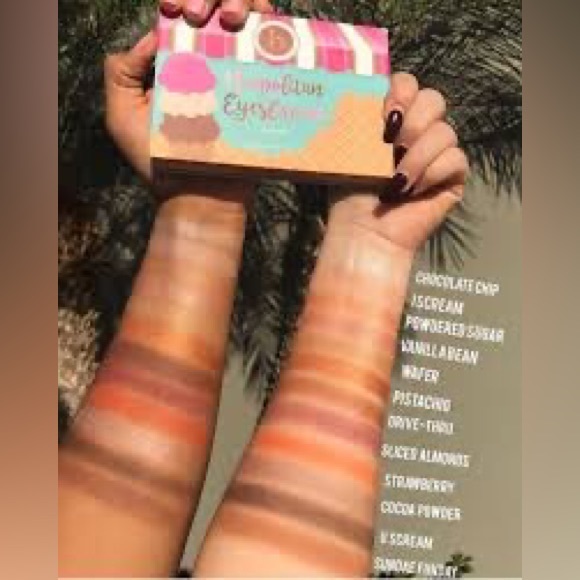 NIB- Beauty Bakerie Neapolitan EyesCream Palette - Picture 8 of 9